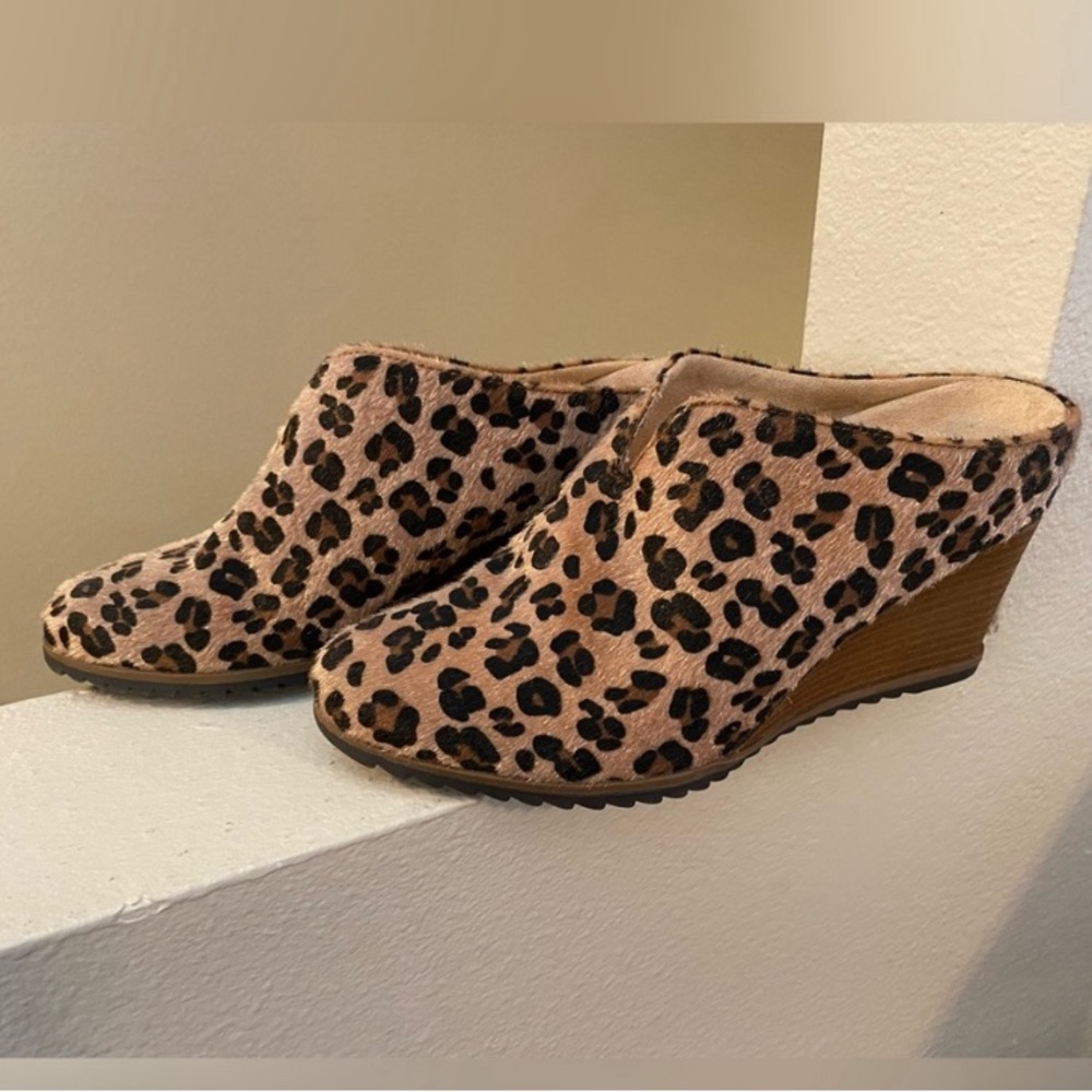 Naturalizer Soul Haley Mule Women’s Slip On Shoe. 8.5. Animal Print Faux Fur.